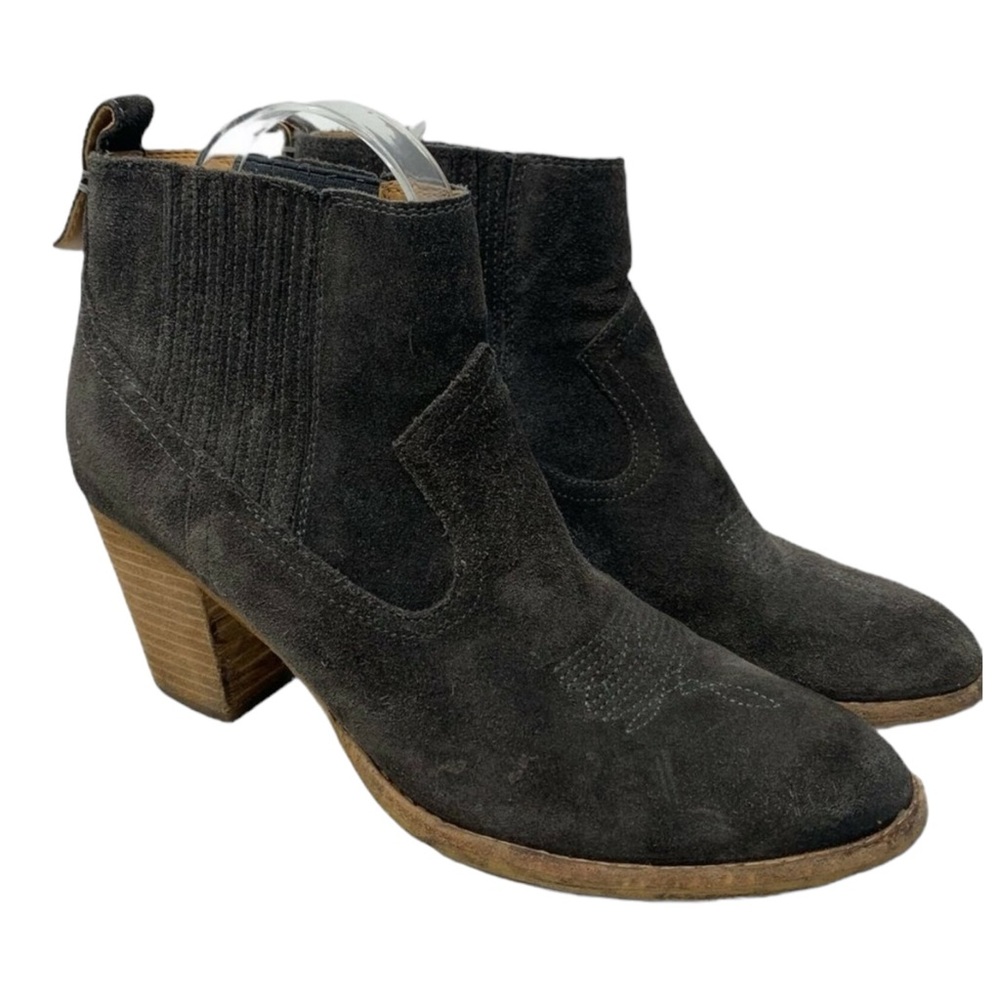 Dolce Vita Women's Grey Suede Leather Ankle Bootie